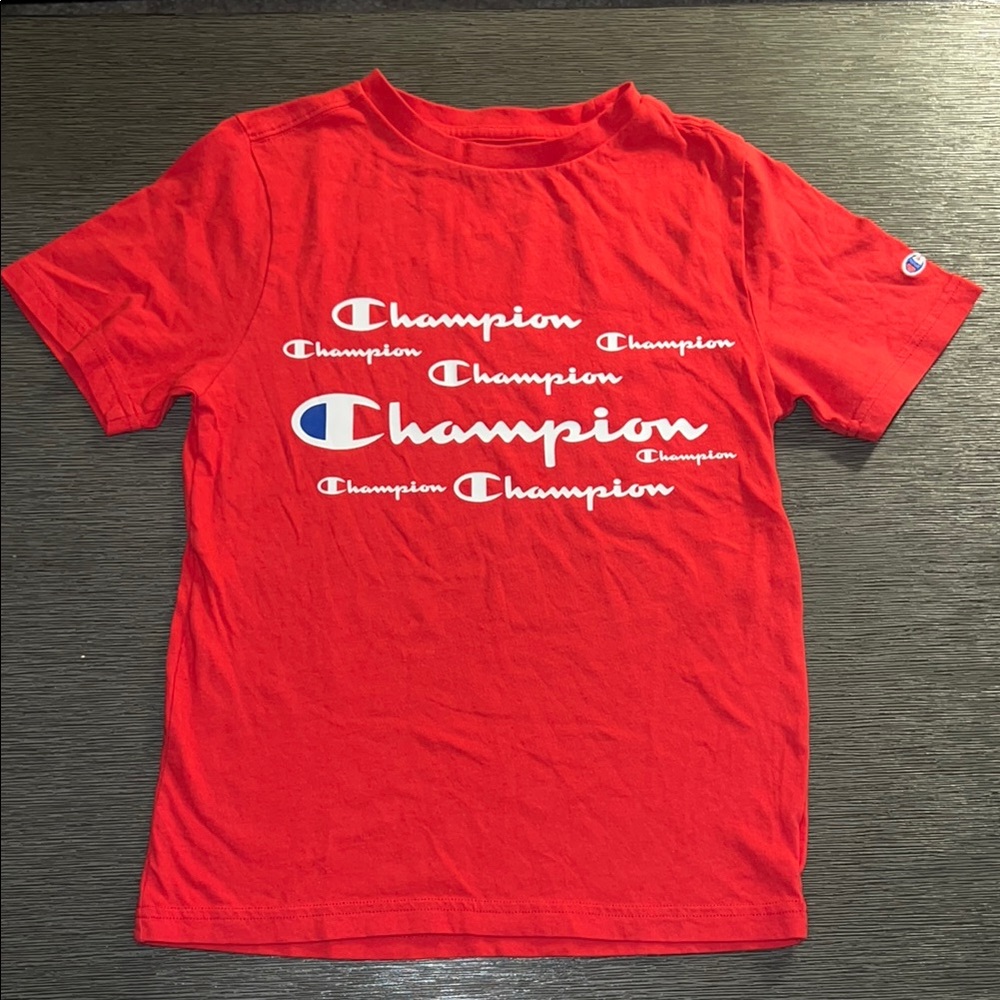 Champion Red Short Sleeve Tee with Logo Pattern Size S (8)